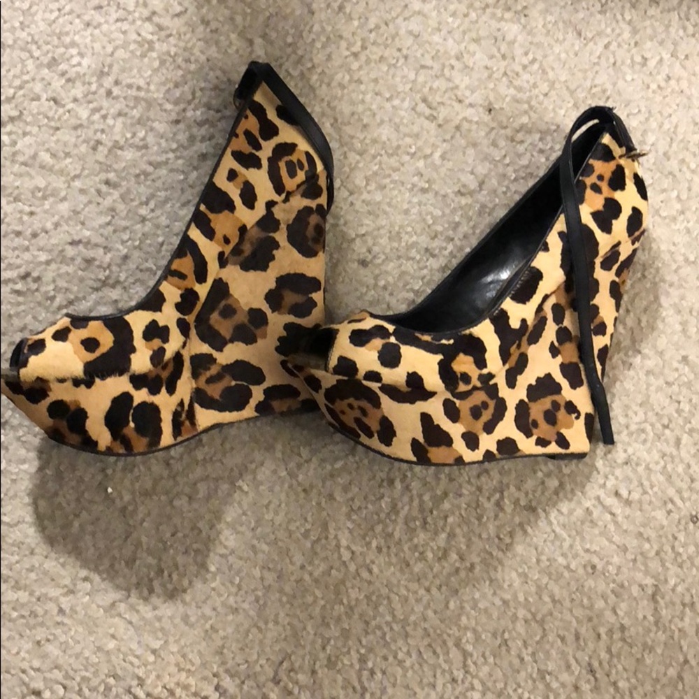 Jessica Simpson Cheetah Print Wedges